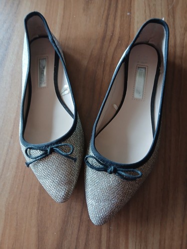 Ladies gold flat - shoes, 4