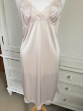 CHARNOS full length Petticoat / Slip Size  12 lace blush pink