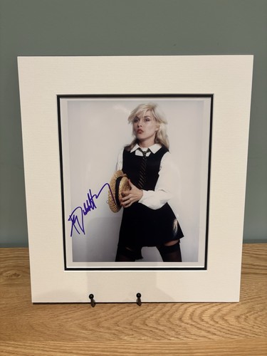 Debbie harry signed photo - debbie,