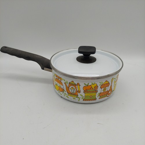 Vtg 70s cookware white - cookware,