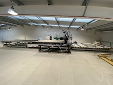 Elephant cnc milling machine 5 axis , Includes Auto Loader And Unloading Tables