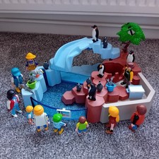 PLAYMOBIL PENGUIN POOL SET WITH EXTRAS