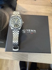 Yema Superman 12.24.99.SN