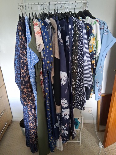 Job lot ladies clothes - job, of