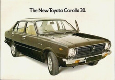 Toyota Corolla 30 1975-1976 UK Market Foldout Brochure Saloon SR Coupe Estate