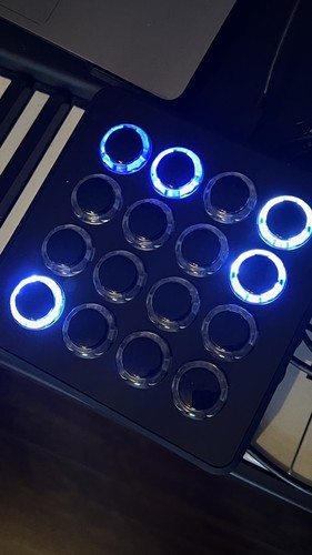 Tech tools midi fighter - dj,