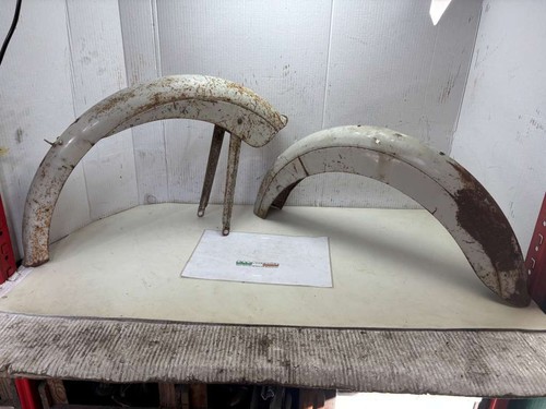 Pair fenders front - pair, rear