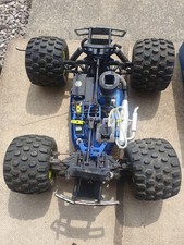 Mamouth Nitro RC Monster Truck