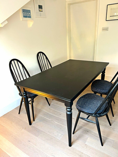 Black extendable rectangular - extendable,