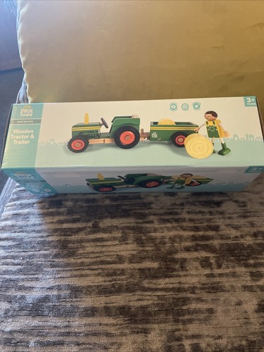 Wooden tractor and - tractor, trailer.