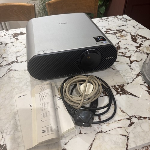 Sony cineza vpl - sony, home