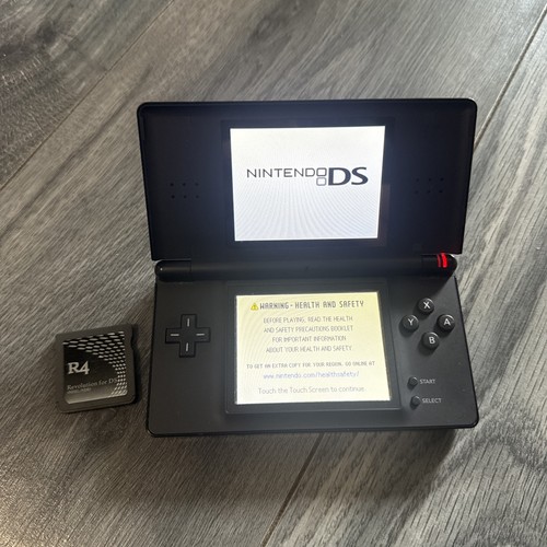Nintendo lite black with r4 - nintendo,