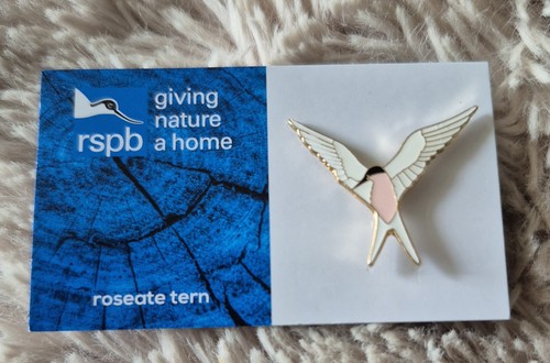Rspb bird pin - bird,