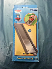 Tomy Road & Rail 4 Straight