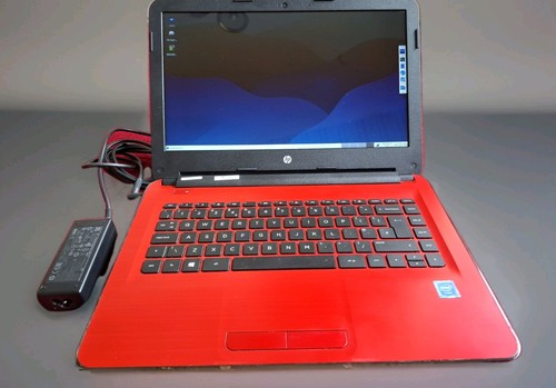 Cardinal red laptop - 14",