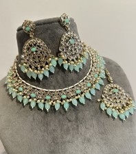 Imitation Green Jewellery Set