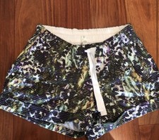 Lululemon Spring Break Away