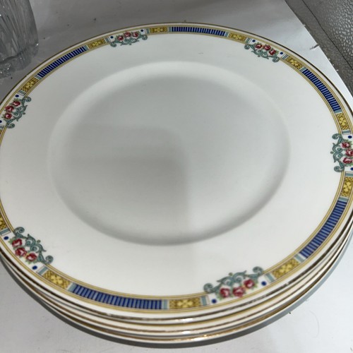 Set dinner plates antique - of,