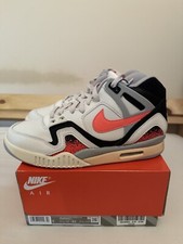Nike Air Tech Challenge ii QS-