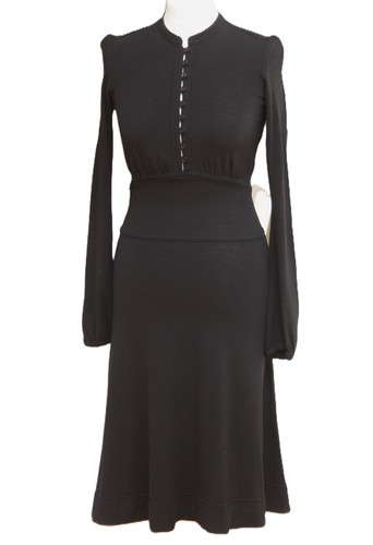 Tara jarmon black wool - tara,