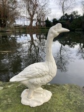 METAL CAST IRON WHITE GOOSE -