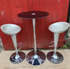 Vintage Retro Style High Bar Table and 2 adjustable Stools - Kitchen / Garden