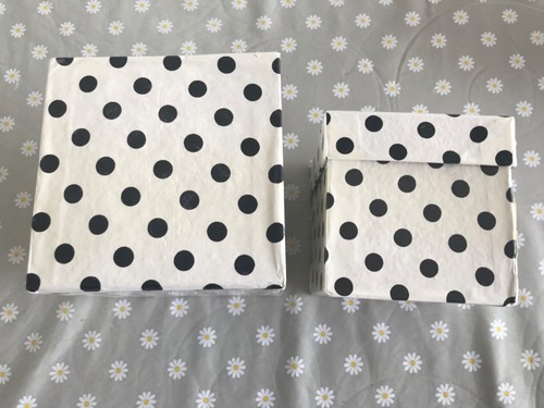 Small spotty storage - small, boxes