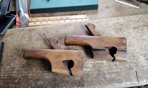Vintage carpenters planes - carpenters,