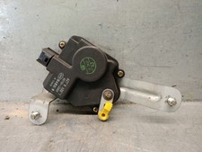 957501C000 TAILGATE CENTRAL