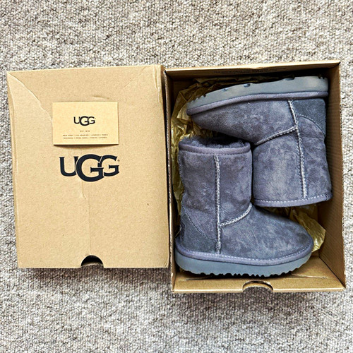 Ugg classic short - ugg,