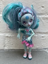 Magic Mixies Marena Mermaid Pixling Doll - Un Boxed - Original Shoes And Dress