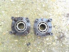 Morris Minor , MG Midget Austin A30 35 40 Pair of Rear Axle Hubs & Bearings