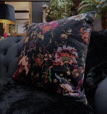 Cushion Scatter in Fantasia