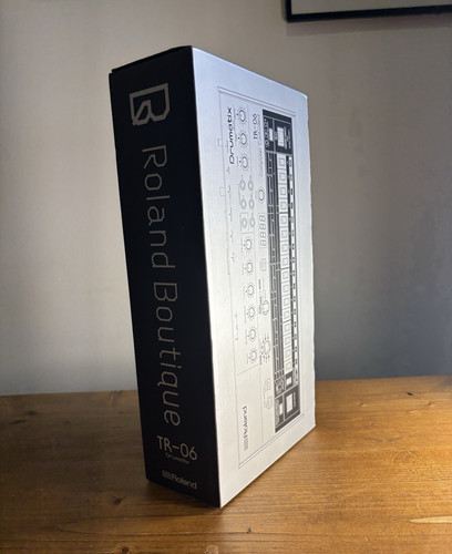 Roland digital drum - tr-06,