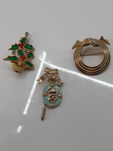 Avon pin brooches - avon,