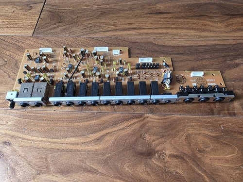 Yamaha motif es7 audio - yamaha,