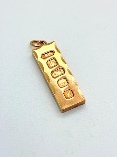 9ct yellow solid - 9ct,