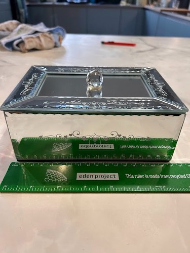 Mirrored jewellery box 18cm - jewellery, box,
