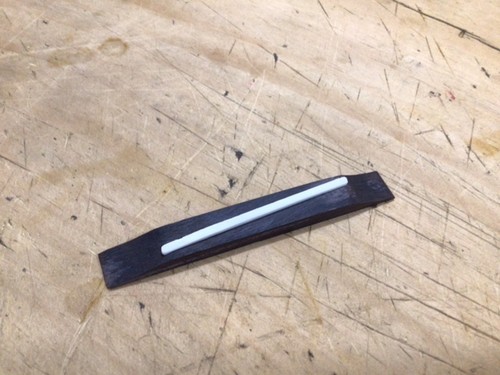 Righty ebony floating - righty, bridge
