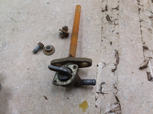 Honda xr600 gas valve - honda,