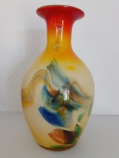 Vintage Dalian Snowflakes Glass Vase Beautiful Vibrant  colours 19cm High 