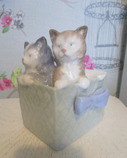 Lladro/Nao Cute two little cats together in a box