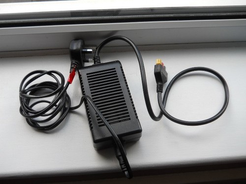 Powakaddy battery charger - battery,