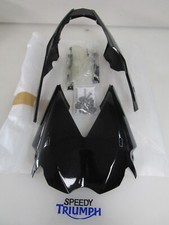 TRIUMPH STREET TRIPLE 675