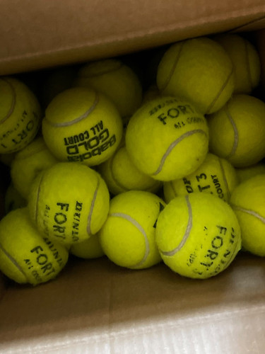 100 used tennis balls - used, for
