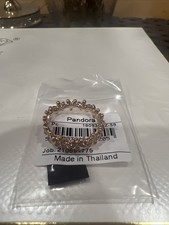 Pandora Moments Daisy Flower