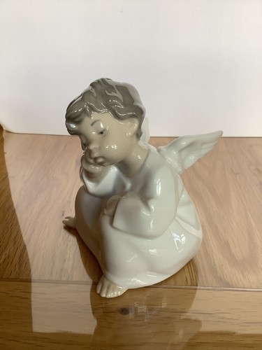 Lladro angel mint condition - angel,