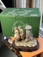 Beatrix Potter Hiding from the Cat rare Beswick Tableau 143 of 3500 mint in Box