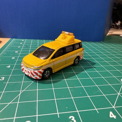 Tomy tomica nissan el - tomica,
