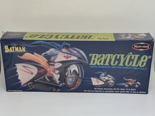 Batman Polar Lights Batcycle +